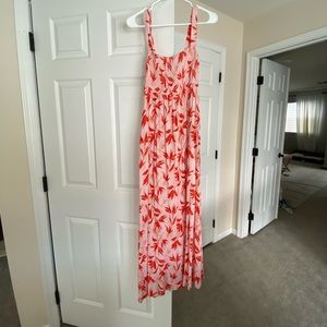 Maxi dress - pink and red floral print